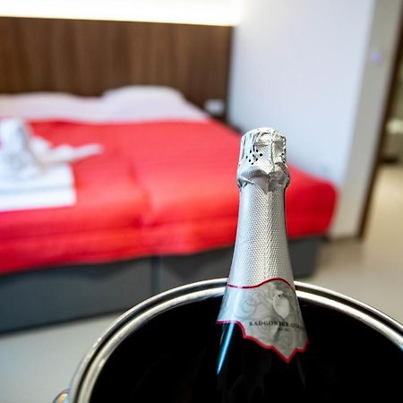 Gostilna Pugelj Hotell Novo Mesto Eksteriør bilde