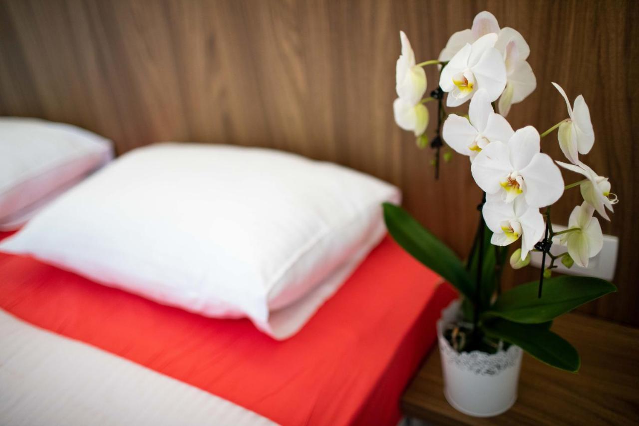 Gostilna Pugelj Hotell Novo Mesto Eksteriør bilde
