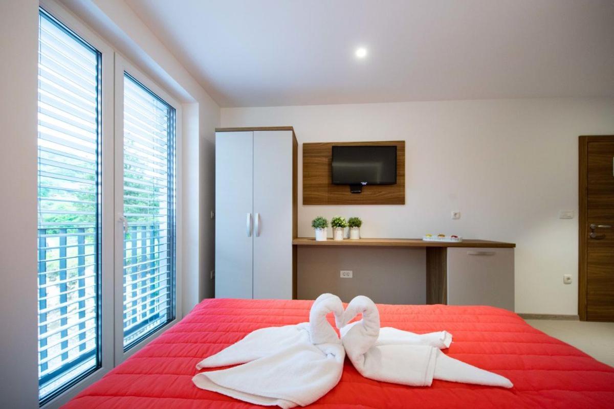 Gostilna Pugelj Hotell Novo Mesto Eksteriør bilde