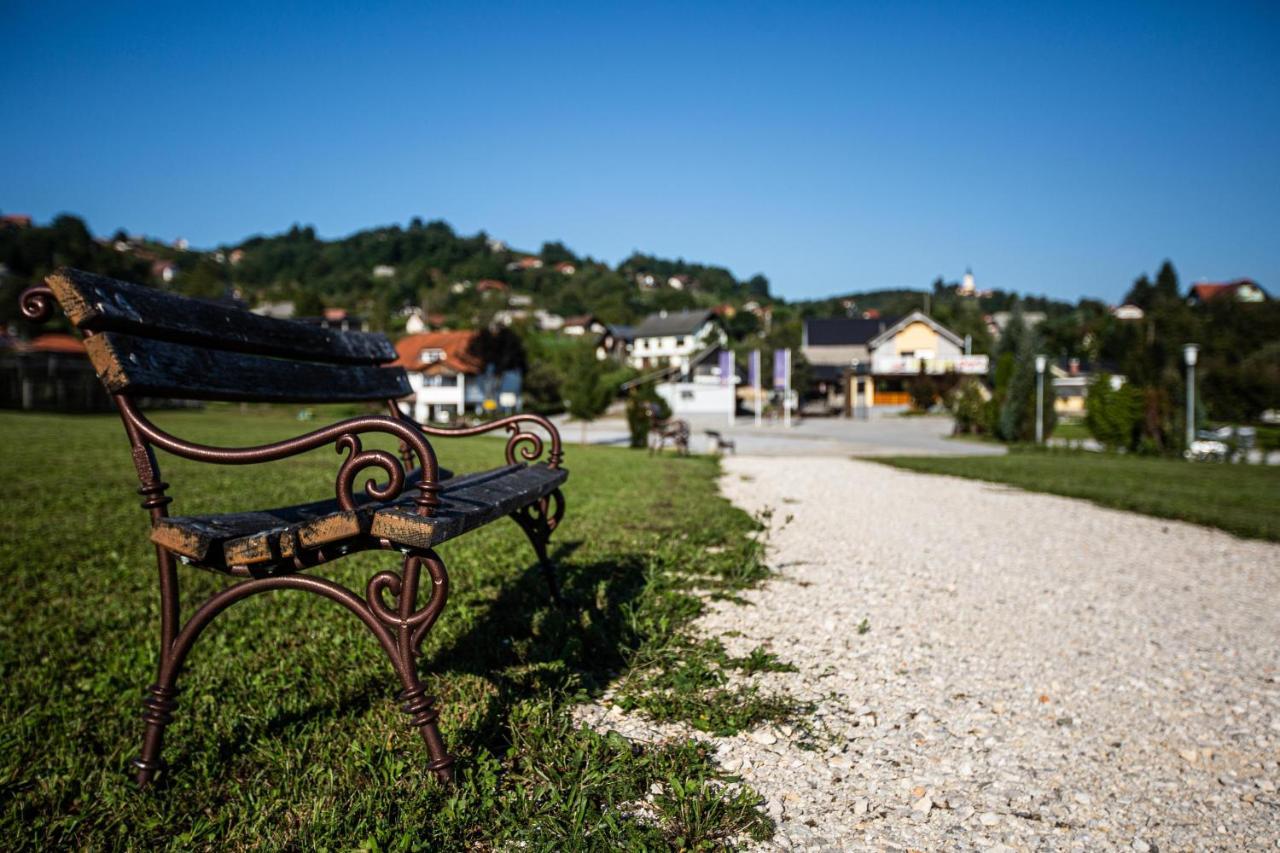 Gostilna Pugelj Hotell Novo Mesto Eksteriør bilde