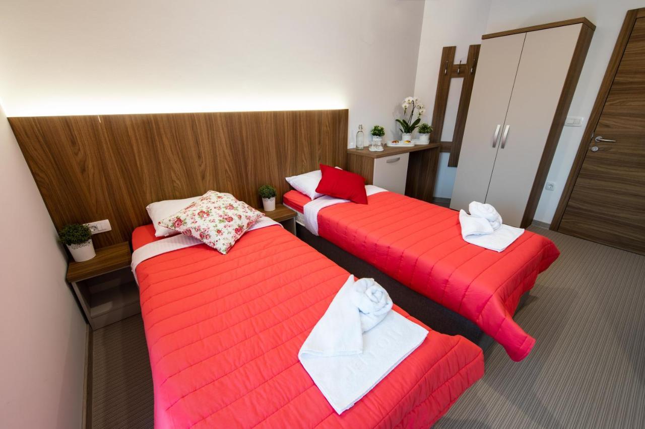 Gostilna Pugelj Hotell Novo Mesto Eksteriør bilde